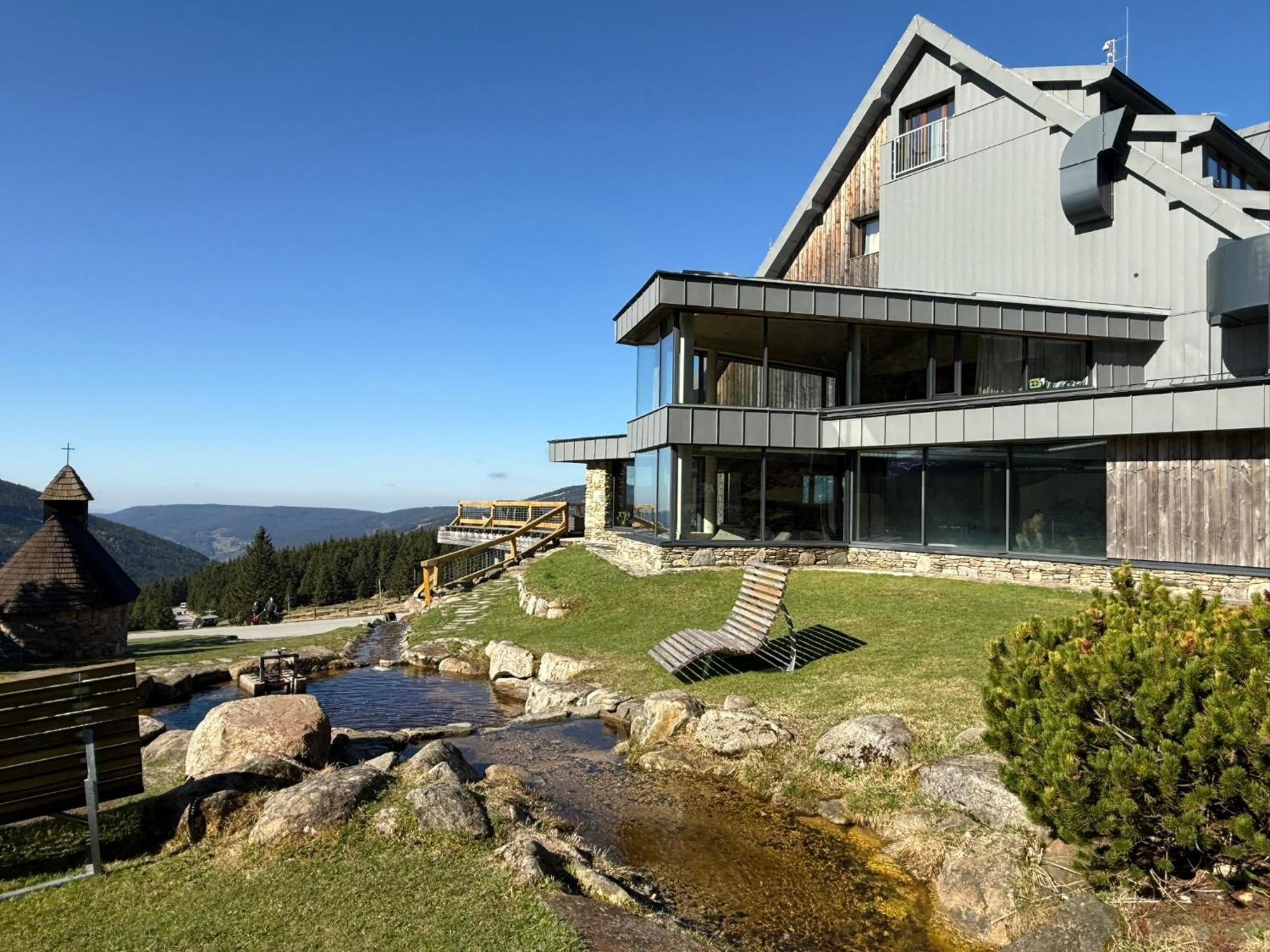 Erlebachova Bouda, Hotel - Resort Svaty Frantisek Szpindlerowy Młyn Zewnętrze zdjęcie