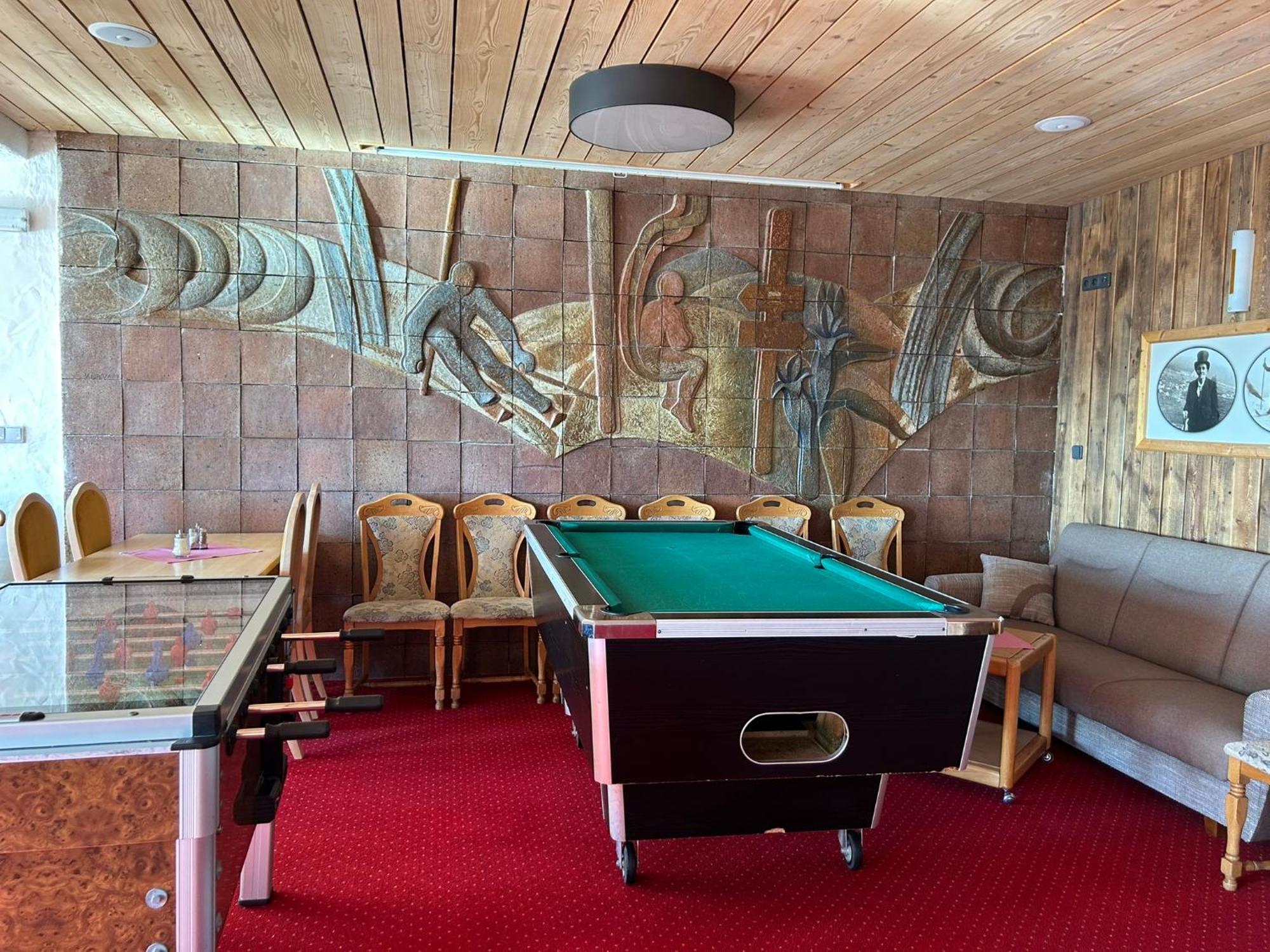 Erlebachova Bouda, Hotel - Resort Svaty Frantisek Szpindlerowy Młyn Zewnętrze zdjęcie