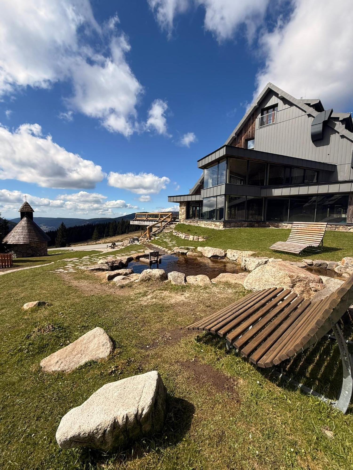 Erlebachova Bouda, Hotel - Resort Svaty Frantisek Szpindlerowy Młyn Zewnętrze zdjęcie