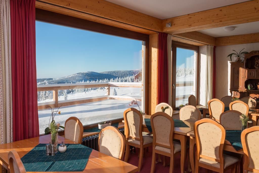 Erlebachova Bouda, Hotel - Resort Svaty Frantisek Szpindlerowy Młyn Zewnętrze zdjęcie